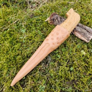 Nordiskt skuren kniv varg 3